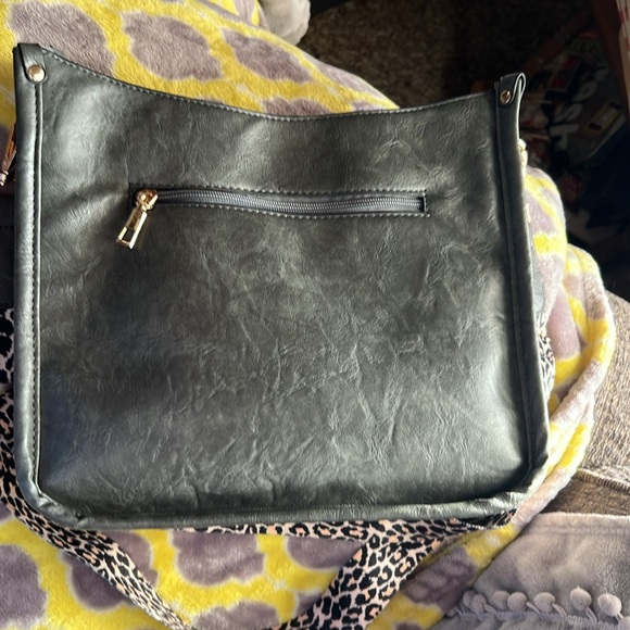Handbag - Picture 6 of 7